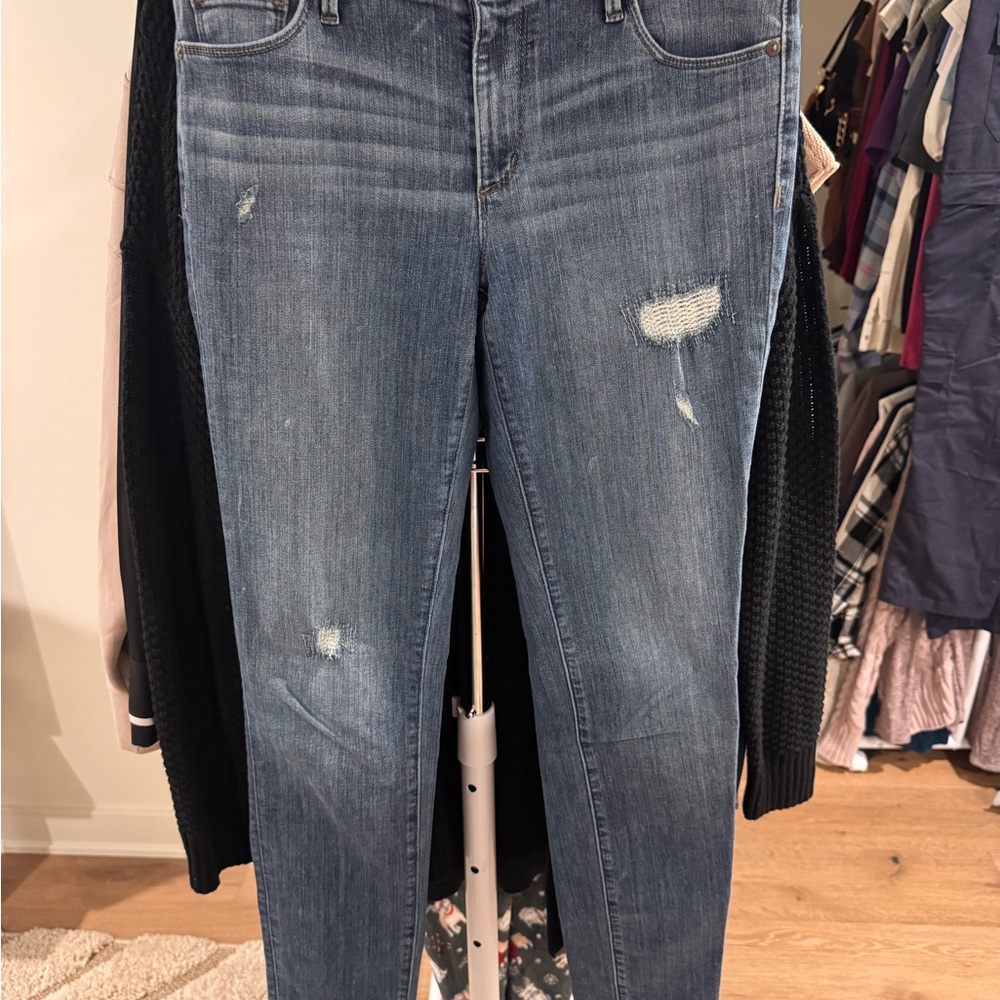LOFT Modern Skinny Jeans Size 28 Medium Wash Distressed Stretch Denim